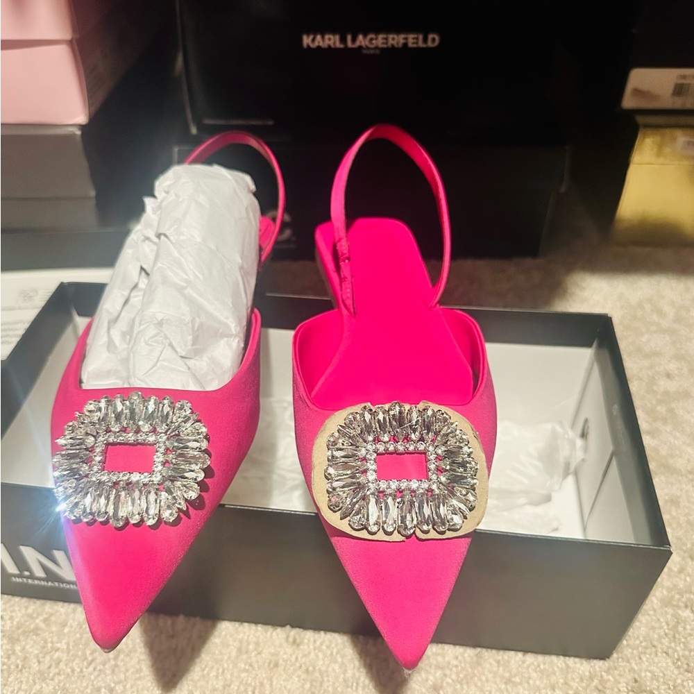 🔥🔥INC Fushia Flat Slip-on Size 8.5 (NEW)